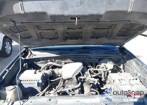 2016 Toyota Tacoma Sr5 from USA, damaged, VIN 5TFAX5GN5GX066916